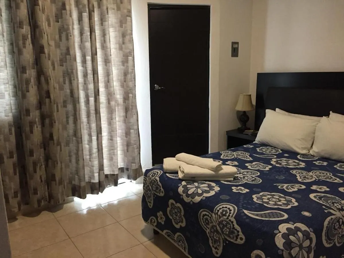 Rooms Playa Del Carmen 400Mts Playa 0*,  Mexiko